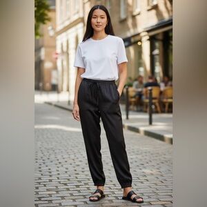 NWT Bella  Dahl Black Jogger Pants 100% EcoVero
